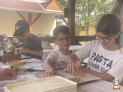 https://mezobereny.hu/galeriak/20260821-Kezmuves-foglalkozasok-Tucsok-Peti-gyermek-musoraval/thumb/782489526_1376395717297240_1554358395360430000_n-370269.jpg